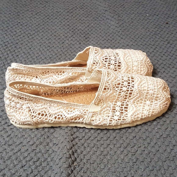 Esprit Shoes - Esprit Aztec Crochet Slip-on